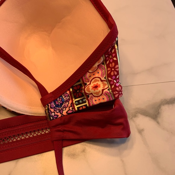 Shade & Shore Bikini Top - Picture 7 of 9